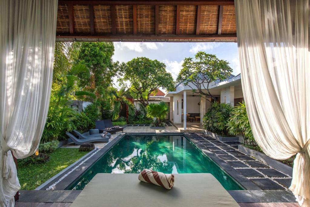 Private Tiaga - Premium & Peaceful In The Heart Of Villa *